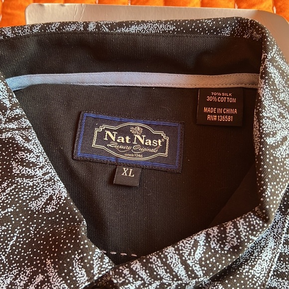 Nat Nast NWOT silk & cotton short sleeve front pocket black / blue szXL - Picture 2 of 2